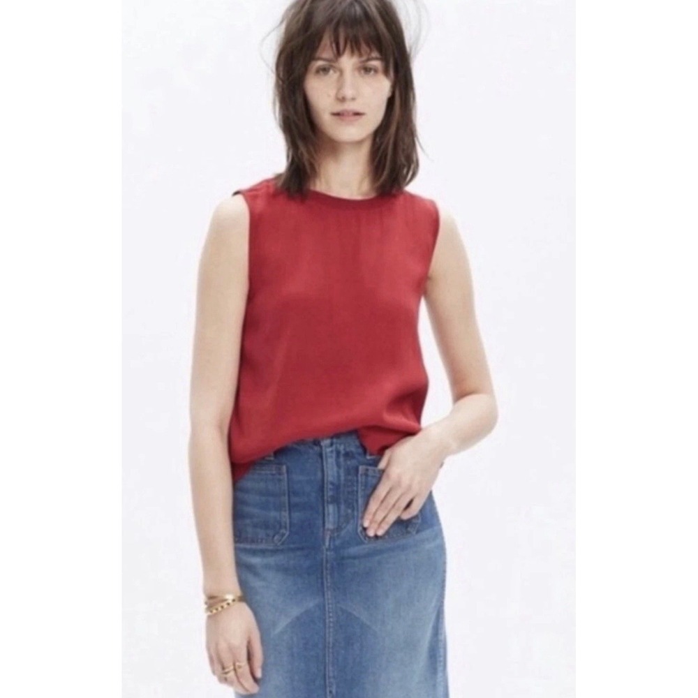 Madewell Viscose Sleeveless Blouse L Burgundy Red Crew Neck Back Zip Shell Top